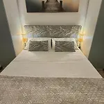Il Giardino Del Comandante - Con Garage Apartament *