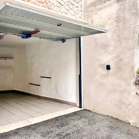 Il Giardino Del Comandante - Con Garage Lejlighed *