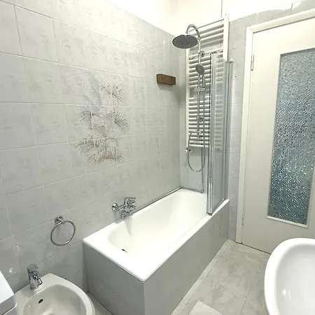 Il Giardino Del Comandante - Con Garage * Санремо