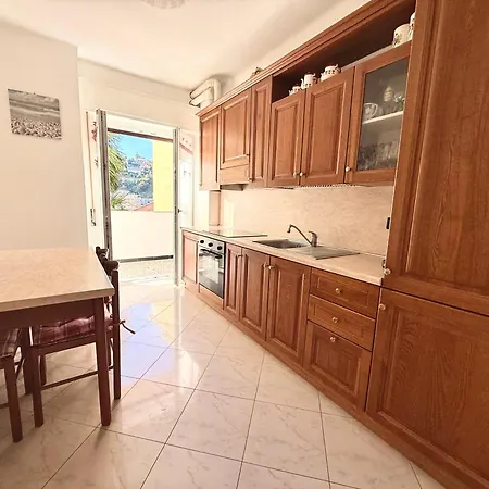 Il Giardino Del Comandante - Con Garage Санремо