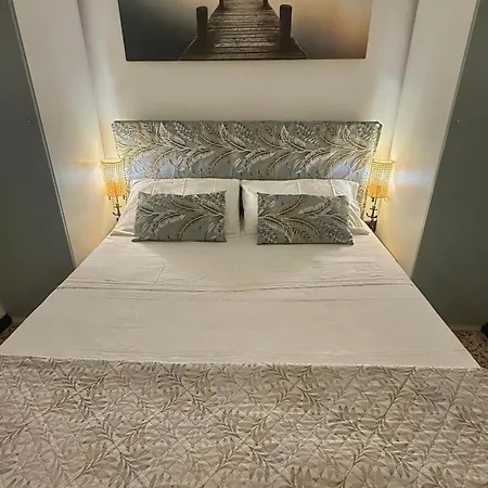 Il Giardino Del Comandante - Con Garage Апартаменты *