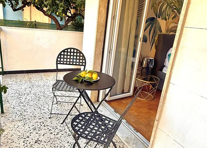 Appartement Il Giardino Del Comandante - Con Garage