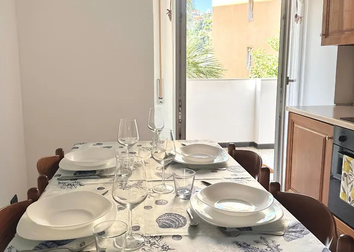 Il Giardino Del Comandante - Con Garage Appartement San Remo