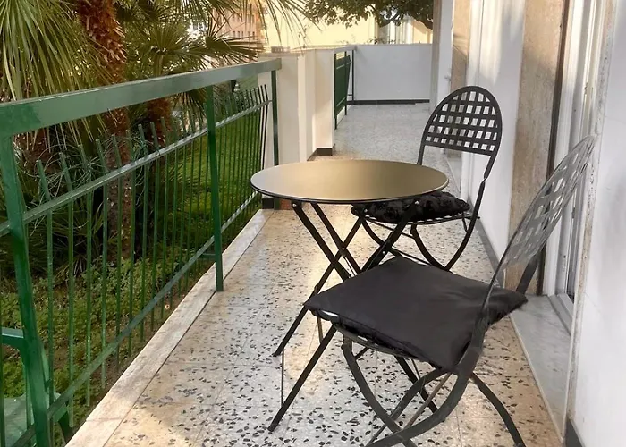 Appartement Il Giardino Del Comandante - Con Garage *